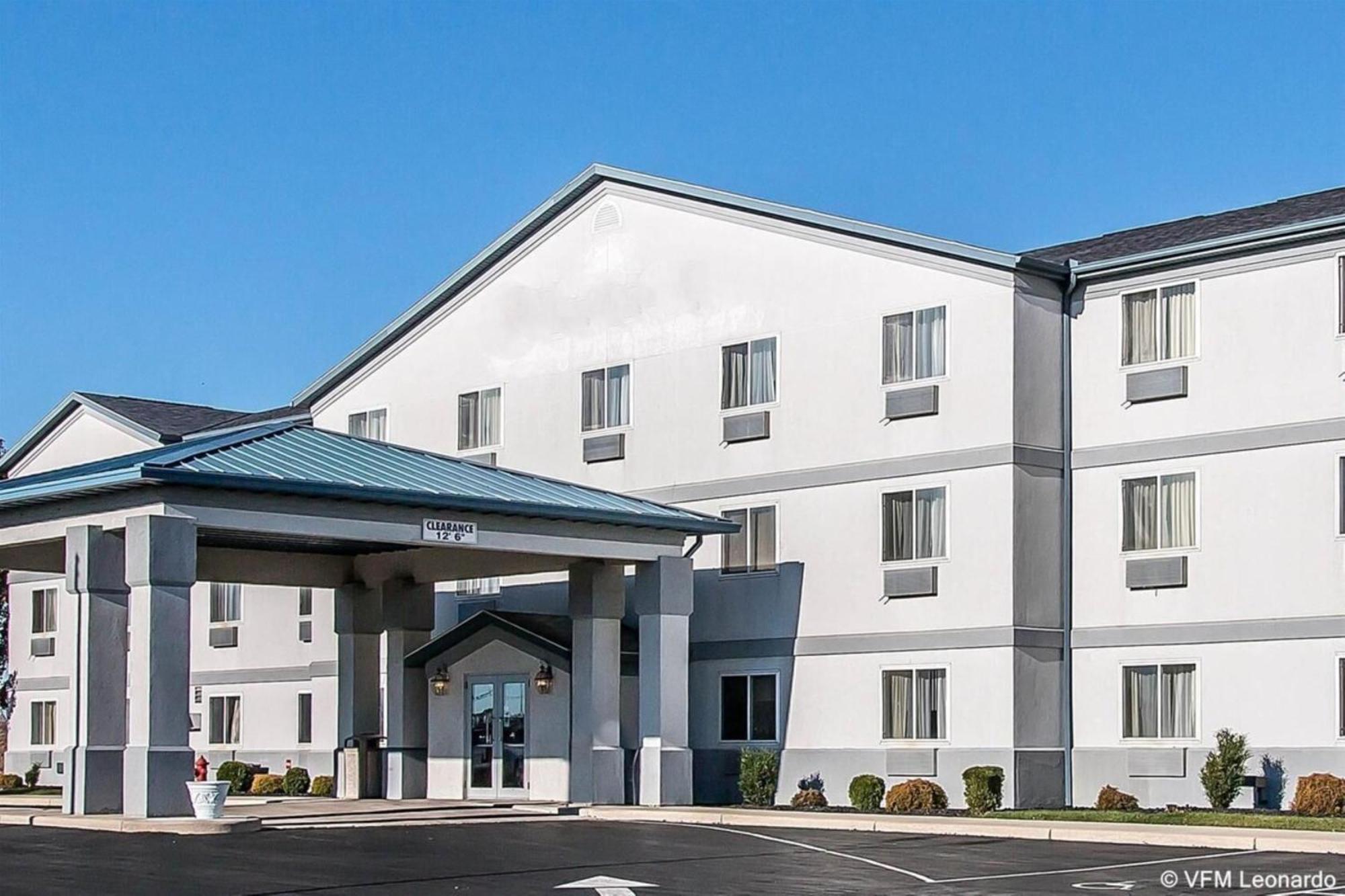 Bluffton Inn & Suites Exterior foto